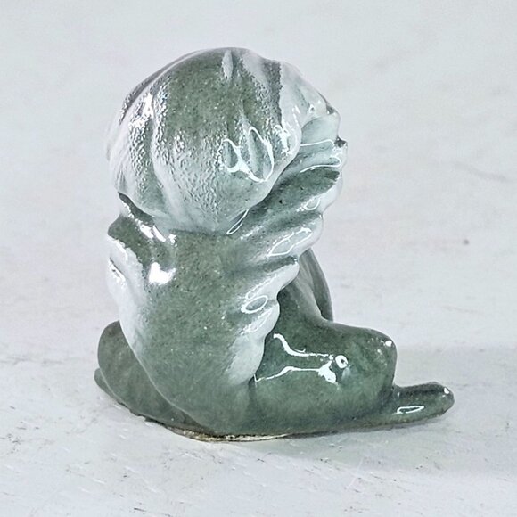 Hagen Renaker Grey Squirrel Mama Miniature Figurine Vintage *Chip* - Picture 5 of 8